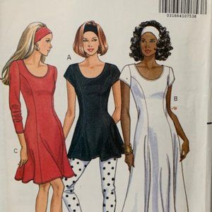 Butterick Fast and Easy Dress and Leggings Pattern
